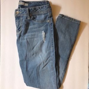 Refuge Distressed Skinny Jeans
